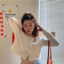 Charger l'image dans la galerie, Korean Style O-neck Short Knitted Sweaters Women
